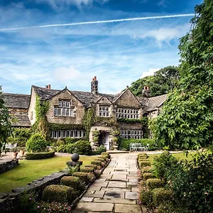Holdsworth House Halifax